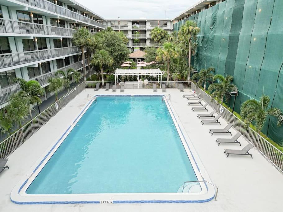 Elegant 1Br Haven In Orlando & 5 Minutes To Disney Διαμέρισμα Vineland Εξωτερικό φωτογραφία